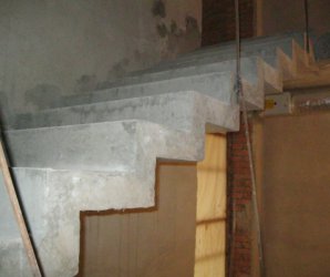 бетонная лестница 124