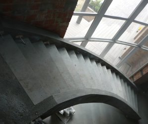 лестница бетонная