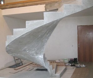 бетонная лестница 130