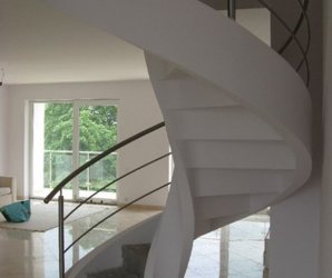 винтовая лестница из бетона